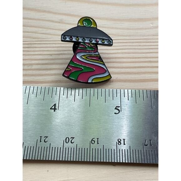 Retro UFO Enamel Pin With Vibrant Swirl Design - Picture 2 of 3